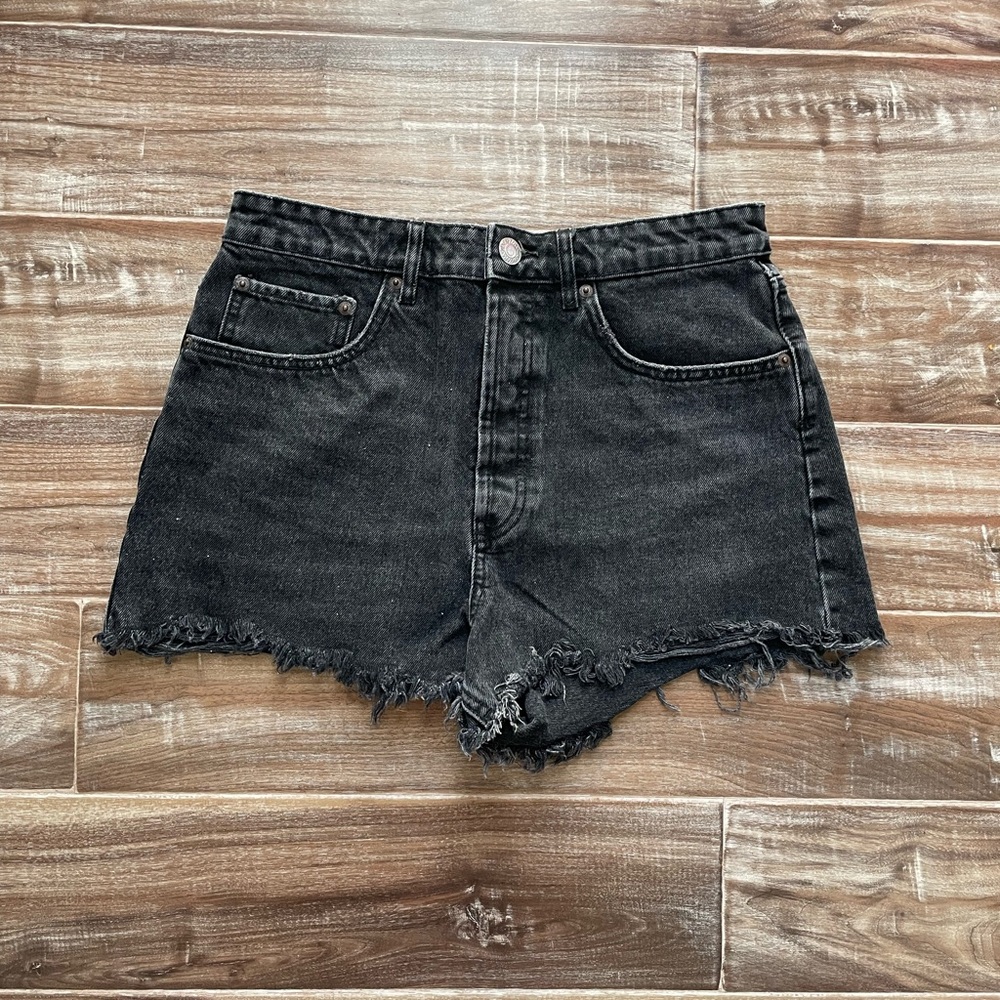Zara Black Denim cut offs